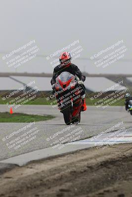 media/Nov-29-2025-TrackDaz (Sat) [[10ae2d9bce]]/A Group/Session 4 (Wheelie Bump)/